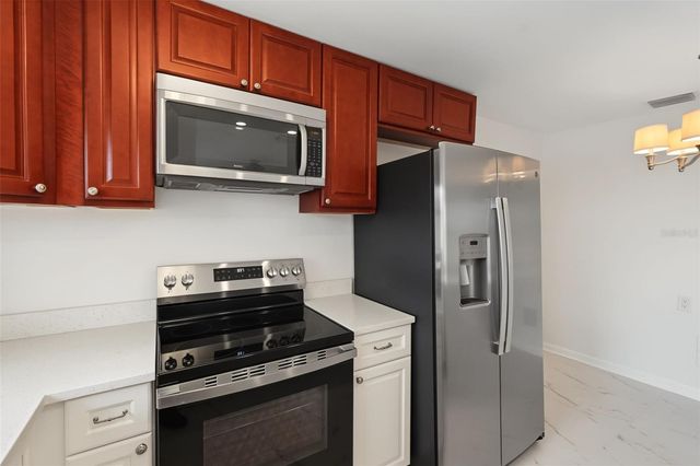 9040 BLIND PASS ROAD A7, St Petersburg, FL 33706