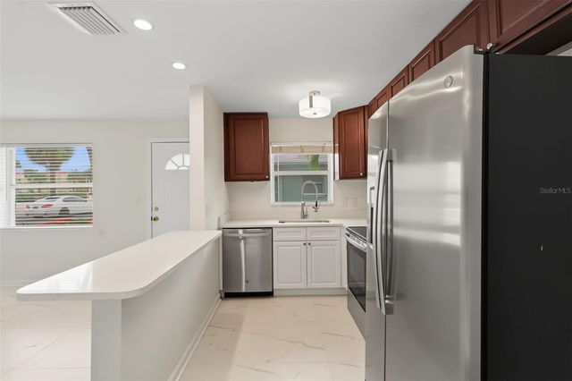 9040 BLIND PASS ROAD A7, St Petersburg, FL 33706