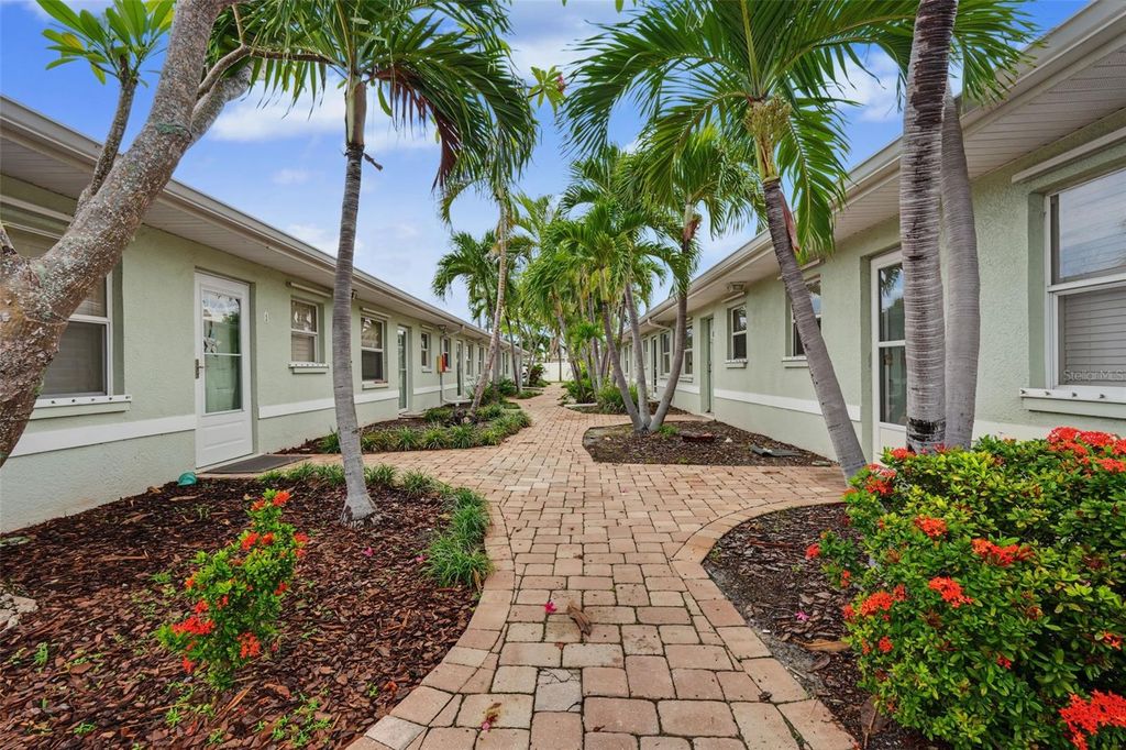 9040 BLIND PASS ROAD A7, St Petersburg, FL 33706