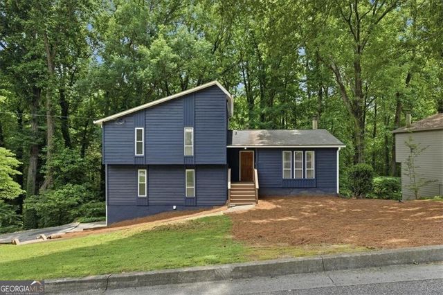 5005 Green Forest Plwy SE, Smyrna, GA 30082
