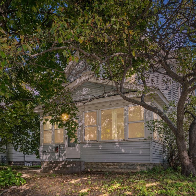 1227 Thomas Avenue, Saint Paul, MN 55104 — exterior