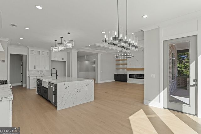 2739 South Waterworks Drive, Buford, GA 30519