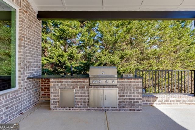 2739 South Waterworks Drive, Buford, GA 30519