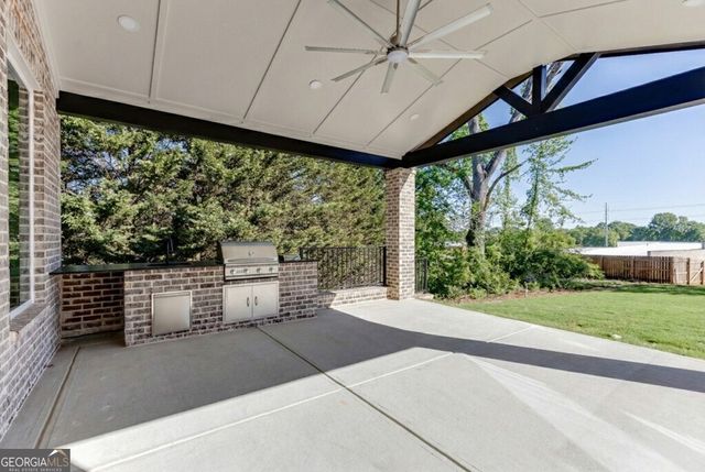 2739 South Waterworks Drive, Buford, GA 30519