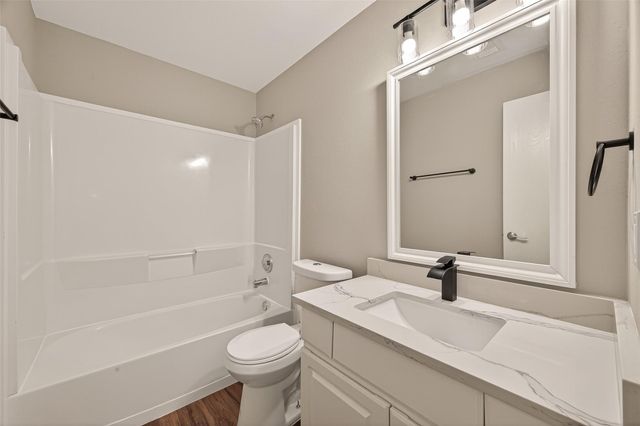 9418 Belleclaire Lane, Houston, TX 77044