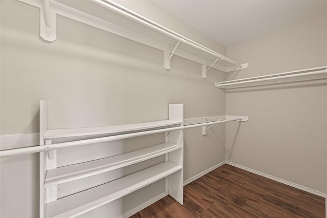 9418 Belleclaire Lane, Houston, TX 77044