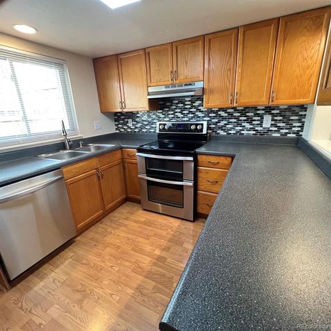 3521 S Kittredge Street F, Aurora, CO 80013