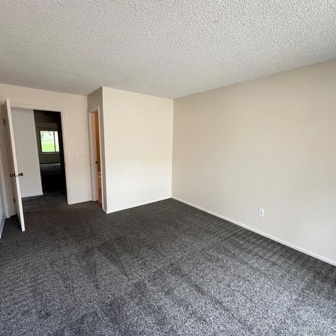 3521 S Kittredge Street F, Aurora, CO 80013