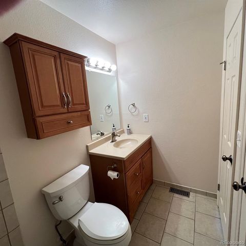 3521 S Kittredge Street F, Aurora, CO 80013