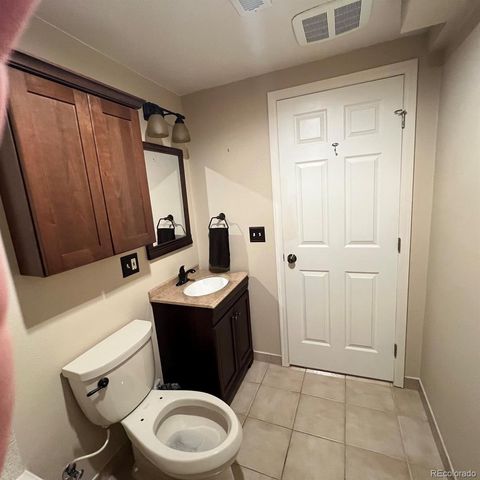 3521 S Kittredge Street F, Aurora, CO 80013
