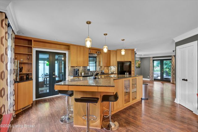 5404 Hempstead Rd, Louisville, KY 40207
