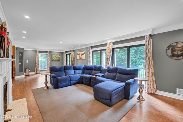 5404 Hempstead Rd, Louisville, KY 40207