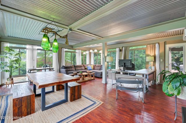 5404 Hempstead Rd, Louisville, KY 40207