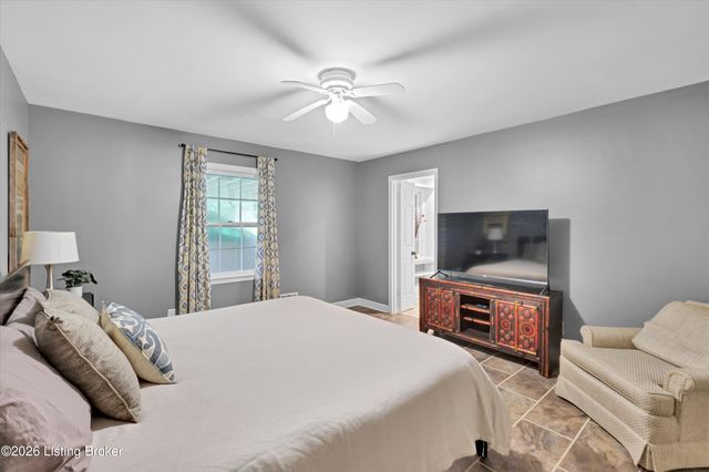 5404 Hempstead Rd, Louisville, KY 40207