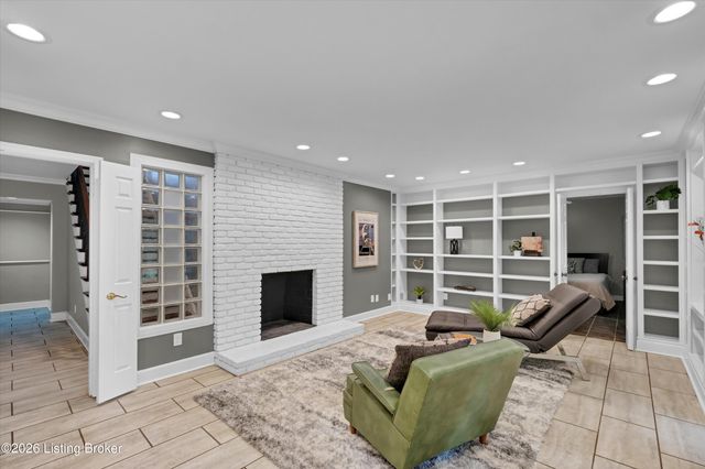 5404 Hempstead Rd, Louisville, KY 40207