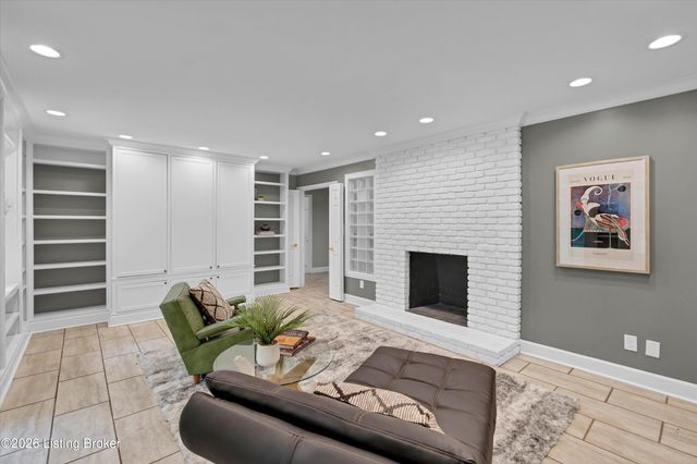 5404 Hempstead Rd, Louisville, KY 40207