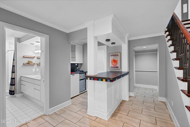 5404 Hempstead Rd, Louisville, KY 40207
