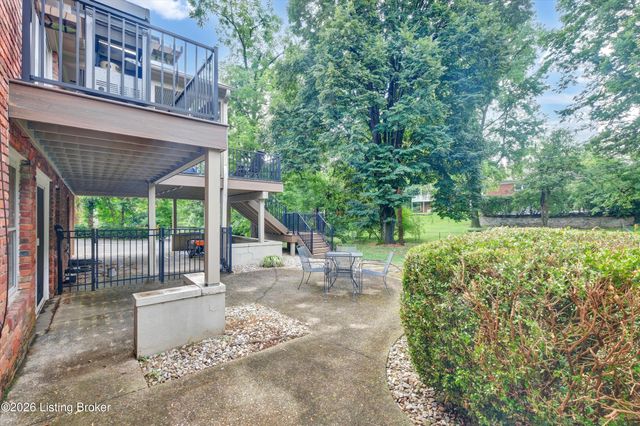 5404 Hempstead Rd, Louisville, KY 40207