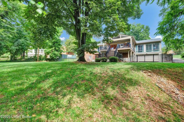 5404 Hempstead Rd, Louisville, KY 40207