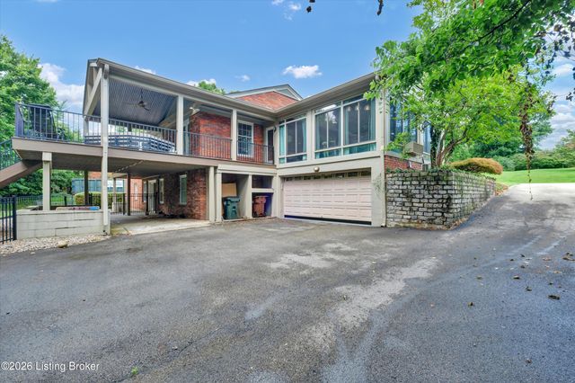 5404 Hempstead Rd, Louisville, KY 40207