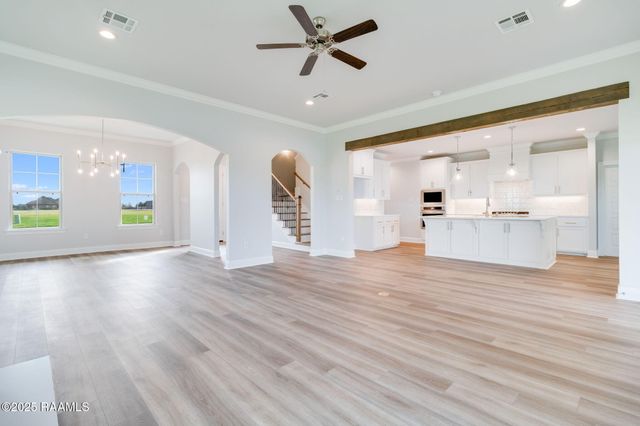 101 Old Sugar Mill Drive, Youngsville, LA 70592