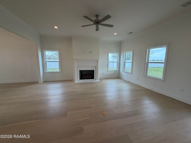 101 Old Sugar Mill Drive, Youngsville, LA 70592