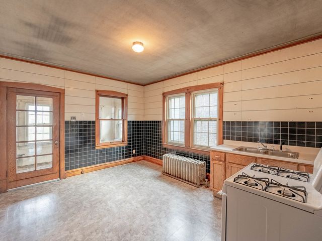 5218 W 55th Street, Chicago, IL 60638