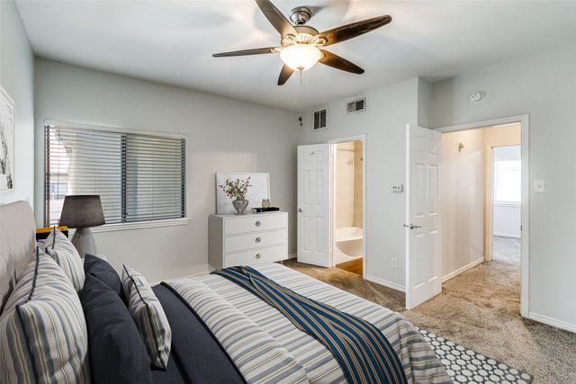 5701 Gaston Avenue 4, Dallas, TX 75214