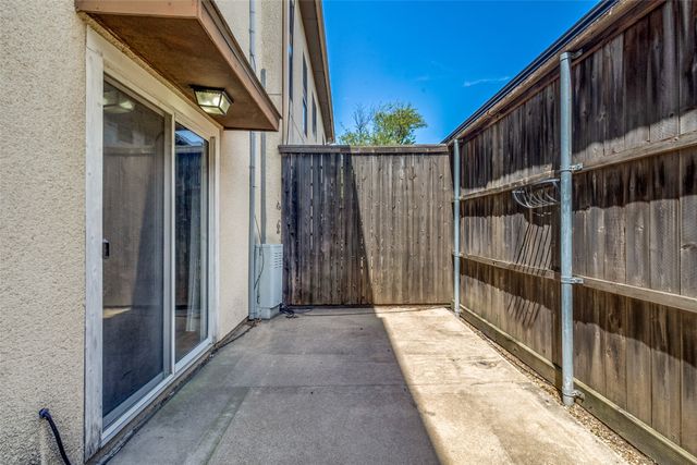 5701 Gaston Avenue 4, Dallas, TX 75214