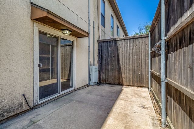 5701 Gaston Avenue 4, Dallas, TX 75214