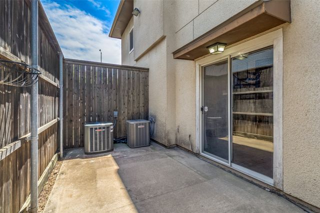 5701 Gaston Avenue 4, Dallas, TX 75214