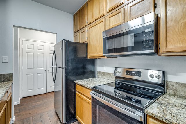 5701 Gaston Avenue 4, Dallas, TX 75214