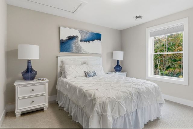 40 Elise Avenue Lot 20, Londonderry, NH 03053