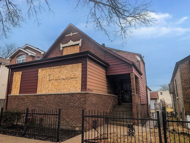 9207 S Ellis Avenue, Chicago, IL 60619