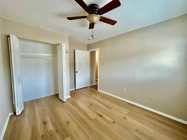 7208 S Dairy Ashford Road, Houston, TX 77072