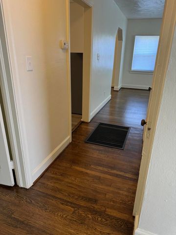 2532 Edinburgh DR, Roanoke, VA 24012