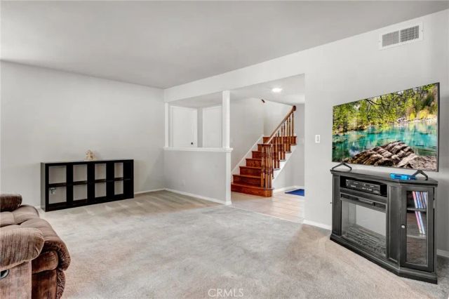 10182 Pimlico, Cypress, CA 90630