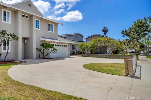 10182 Pimlico, Cypress, CA 90630