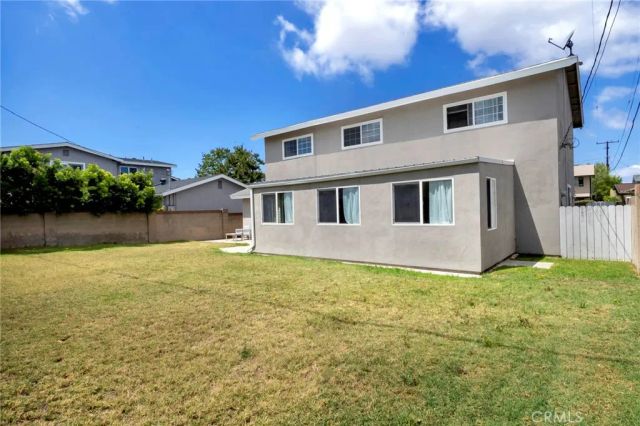 10182 Pimlico, Cypress, CA 90630