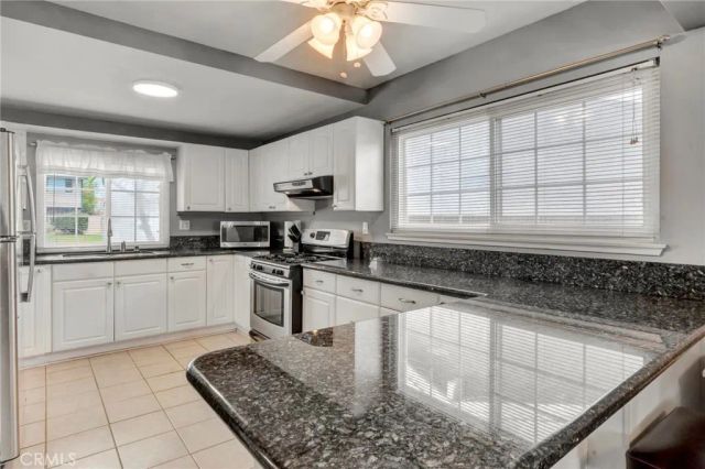 10182 Pimlico, Cypress, CA 90630