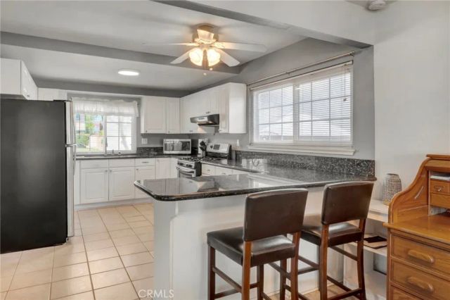 10182 Pimlico, Cypress, CA 90630