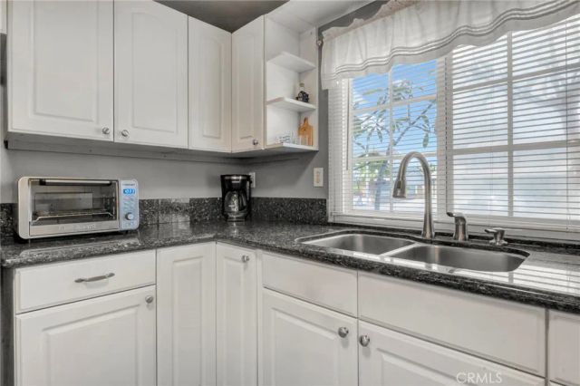 10182 Pimlico, Cypress, CA 90630