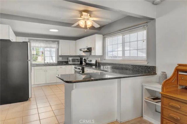 10182 Pimlico, Cypress, CA 90630