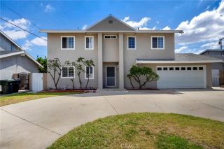10182 Pimlico, Cypress, CA 90630