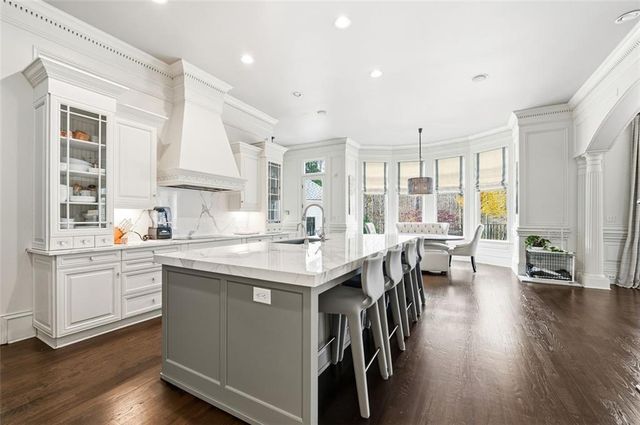 335 Marshy Pointe, Johns Creek, GA 30097