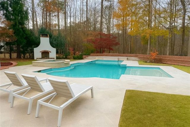 335 Marshy Pointe, Johns Creek, GA 30097