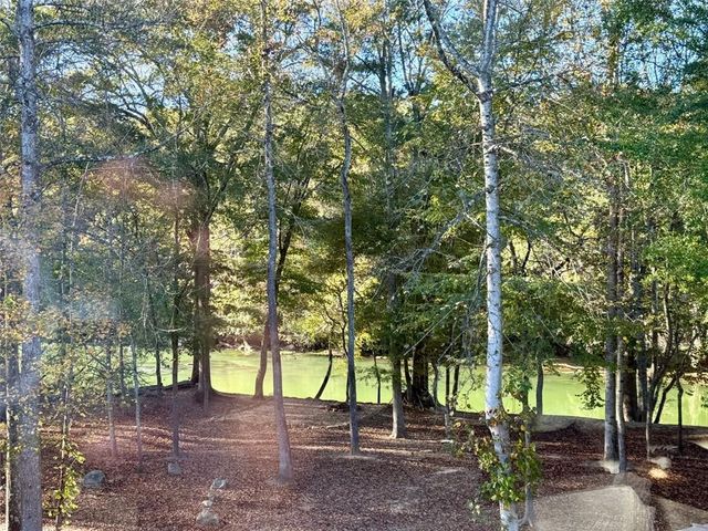 335 Marshy Pointe, Johns Creek, GA 30097