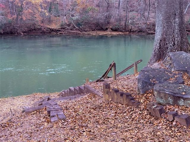 335 Marshy Pointe, Johns Creek, GA 30097