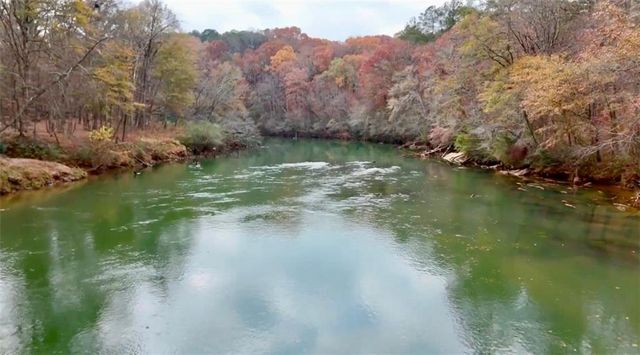 335 Marshy Pointe, Johns Creek, GA 30097