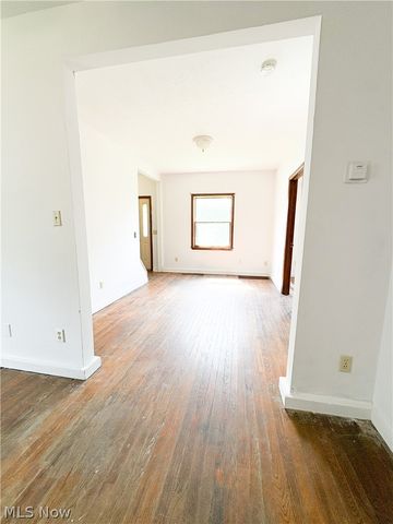 81 S Pleasant Street, Oberlin, OH 44074